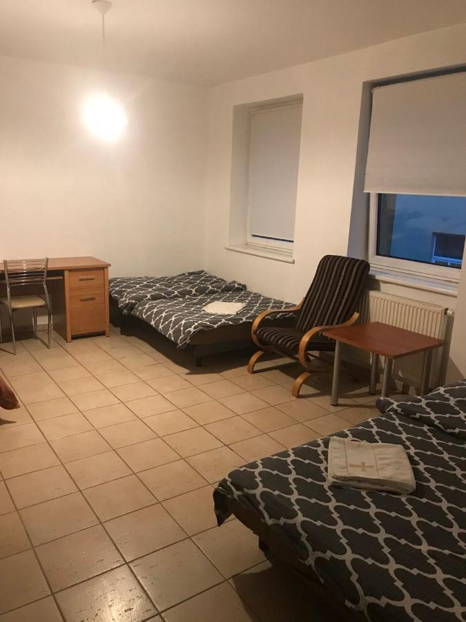 Хостел Pilgrims Place Ченстохова Экстерьер фото